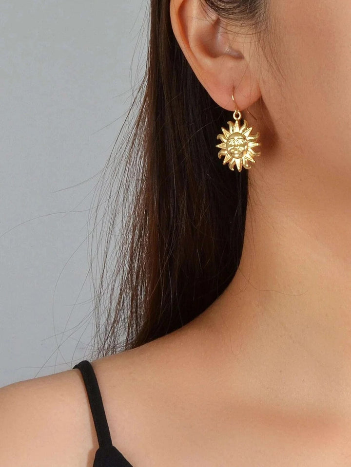 Sundaze Drop Earrings